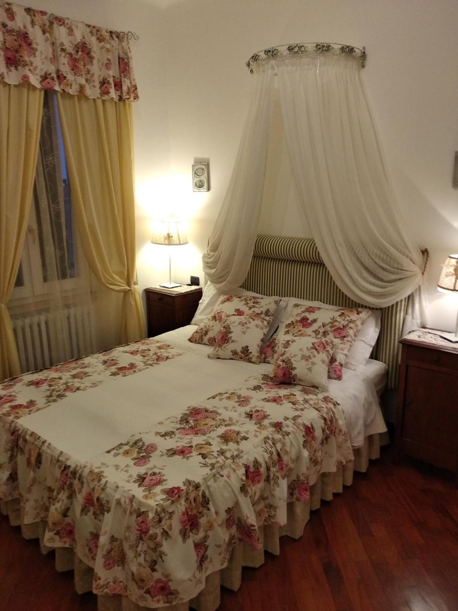 B&B Palazzo Mestichelli Boutique Palace Monteprandone Cameră foto